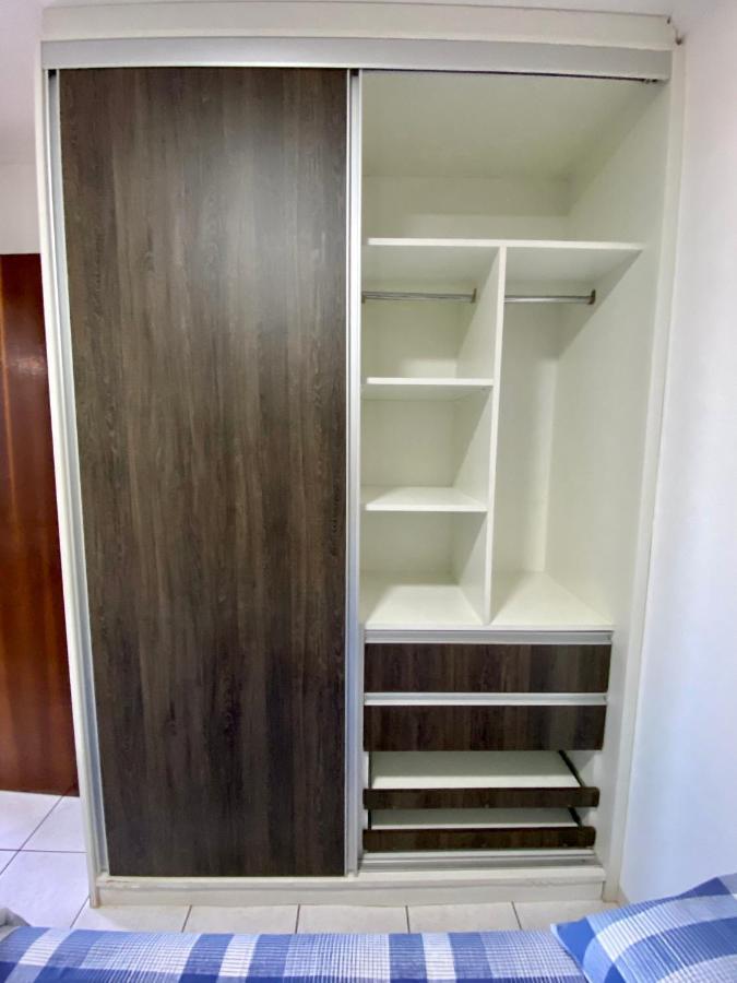 Apto No Centro Perto Do Shopping Com 2 Quartos De Casal Arcond Wifi Fibra Homeoffice E Garagem Em Дорадус Экстерьер фото