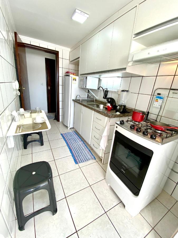 Apto No Centro Perto Do Shopping Com 2 Quartos De Casal Arcond Wifi Fibra Homeoffice E Garagem Em Дорадус Экстерьер фото